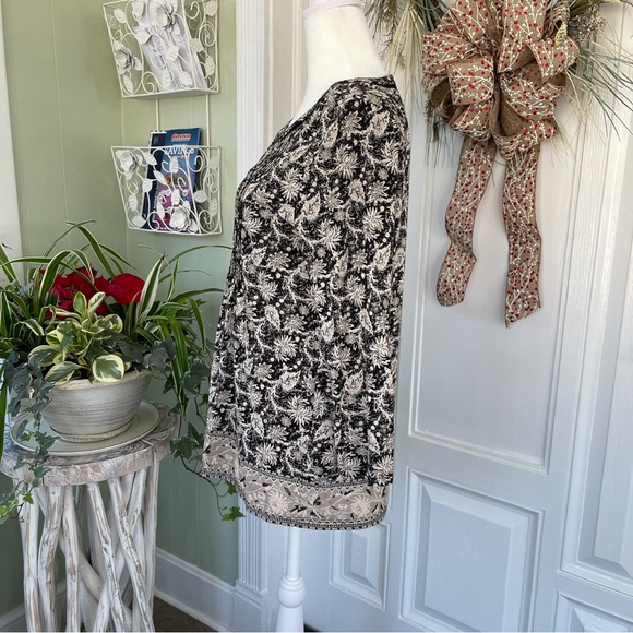 Adorable LUCKY BRAND Top Size S/P - Picture 5 of 5